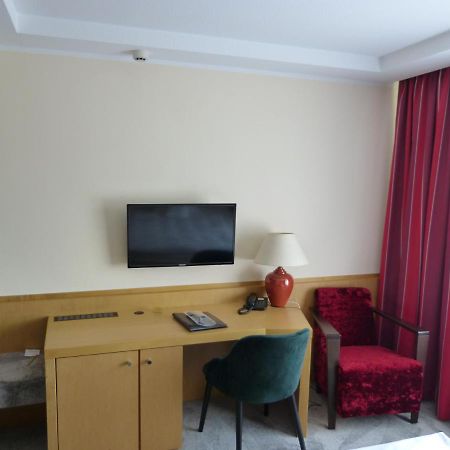 Barnstorf Hotel Roshop מראה חיצוני תמונה