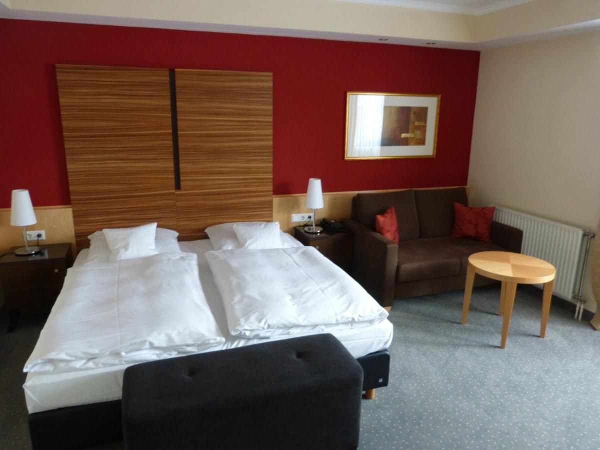 Barnstorf Hotel Roshop מראה חיצוני תמונה